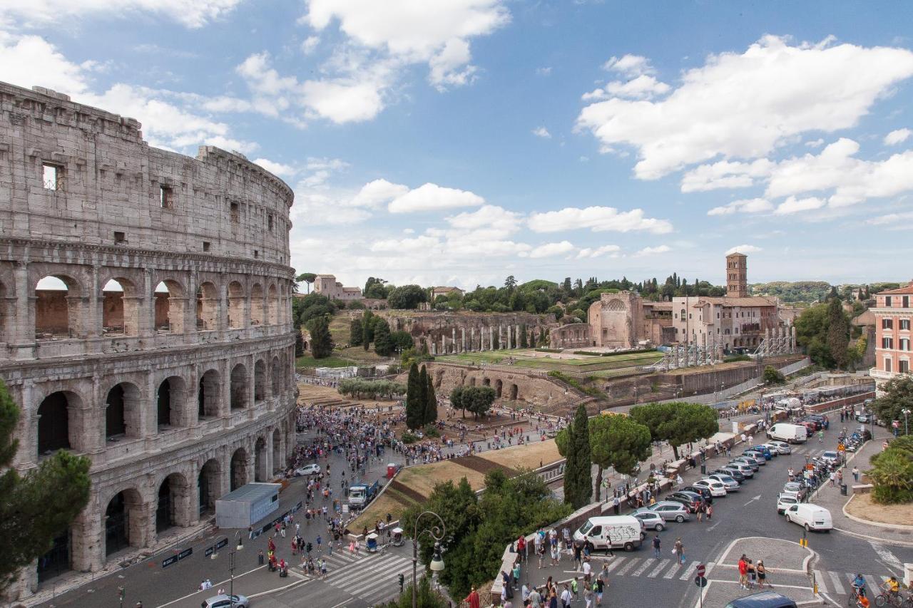 Amazing Colosseo Roma Esterno foto
